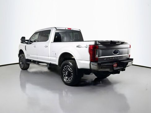 Used 2017 Ford F350 Lariat w/ Camper Package AWD/4WD image 3
