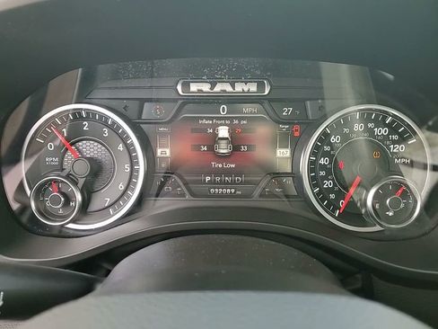 Used 2022 RAM 1500 Laramie image 31