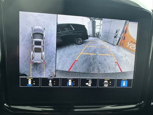 Certified 2023 Chevrolet Traverse RS w/ LPO, Floor Liner Package image 38