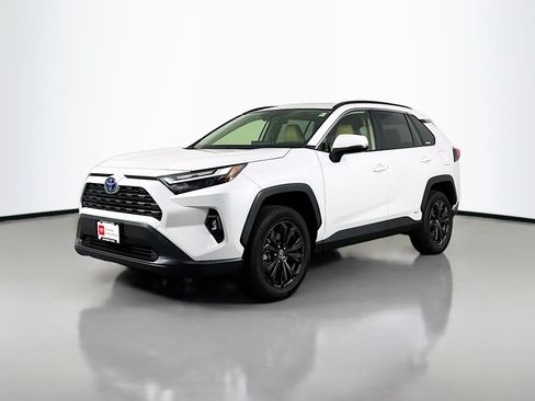 Certified 2023 Toyota RAV4 XLE Premium AWD/4WD image 3