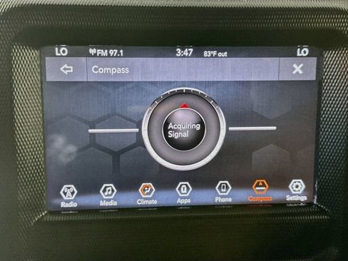 Used 2018 Jeep Wrangler Sport AWD/4WD image 19