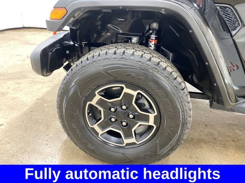 Used 2021 Jeep Gladiator Mojave AWD/4WD image 19