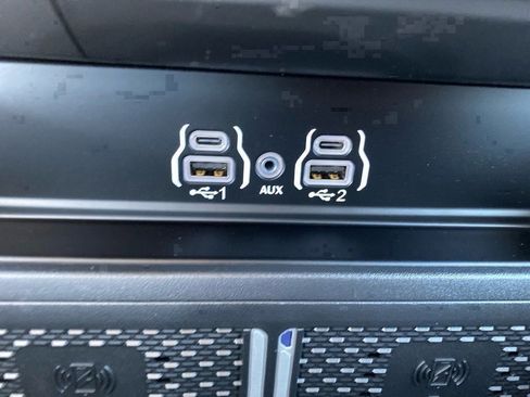 Used 2025 RAM 2500 Laramie image 13