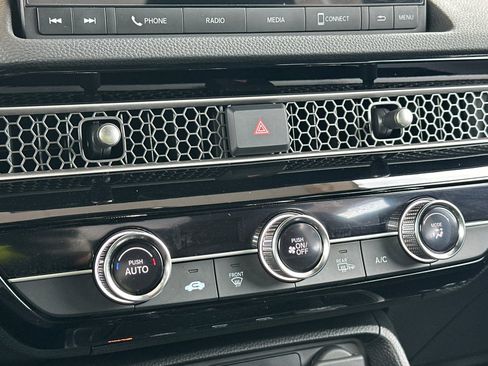 Used 2025 Honda Civic Sport image 22