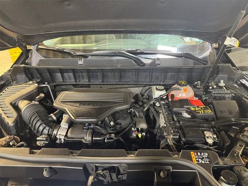 Used 2019 GMC Acadia SLT w/ LPO, Floor Liner Package image 27