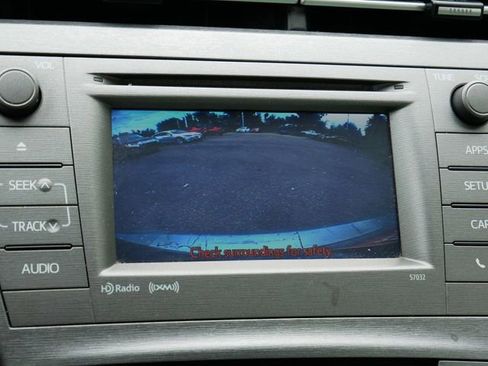 Used 2013 Toyota Prius Three FWD image 28