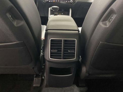 New 2026 Kia Sportage EX FWD image 13