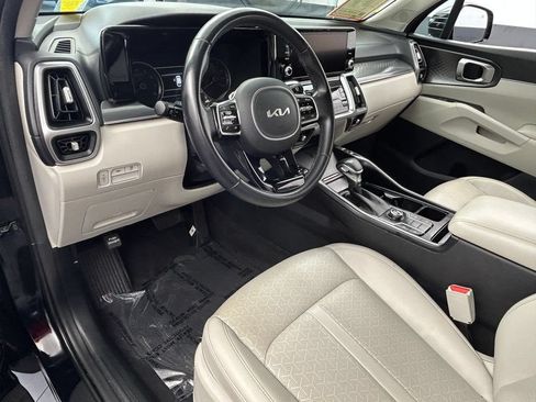 Used 2023 Kia Sorento S FWD image 48