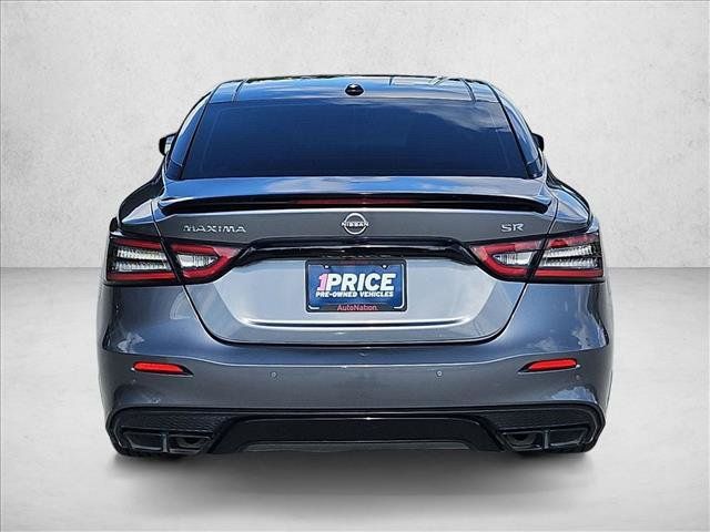 Used 2023 Nissan Maxima SR w/ Sport Mat Group FWD image 7
