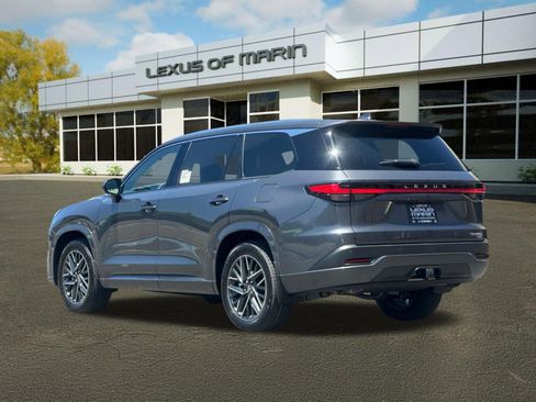 New 2026 Lexus TX 350 AWD image 3