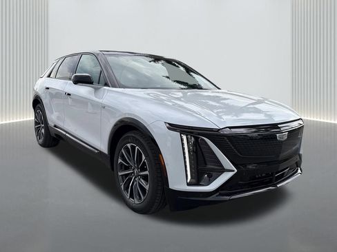 New 2026 Cadillac Lyriq Sport image 3