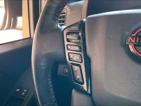 Used 2023 Nissan Frontier PRO-4X w/ Pro-4X Premium Package AWD/4WD image 8