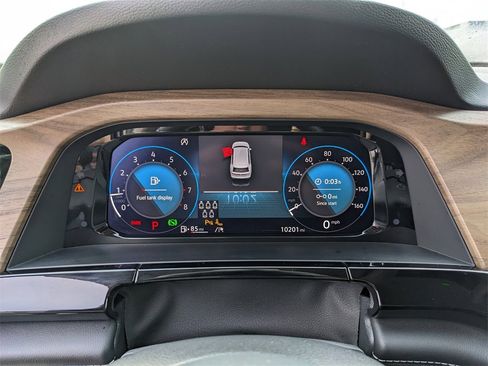 Certified 2024 Volkswagen Atlas SE image 34