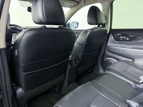 Used 2020 Nissan Rogue SL image 46