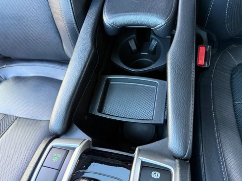 Used 2020 Honda Civic EX-L image 11