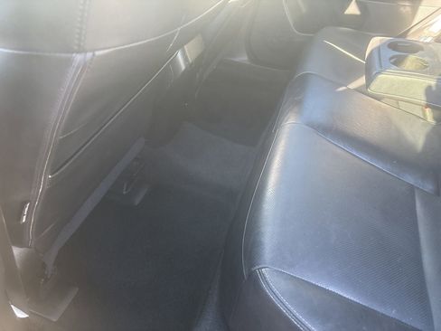 Used 2015 Subaru Forester 2.5i Touring w/ Eyesight & Navigation System image 23