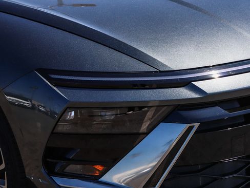 New 2026 Hyundai Sonata SEL FWD image 4