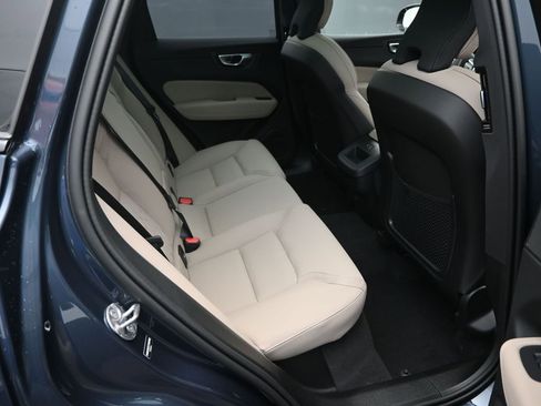 New 2026 Volvo XC60 B5 Plus w/ Protection Package Premier AWD/4WD image 34
