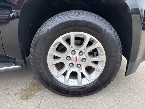 Used 2016 GMC Yukon SLT image 50