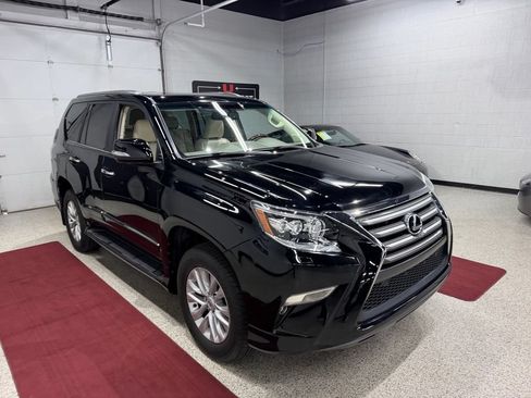 Used 2017 Lexus GX 460 Premium AWD/4WD image 7