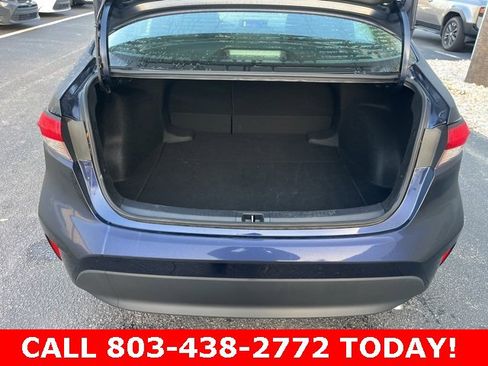 Used 2024 Toyota Corolla LE image 31