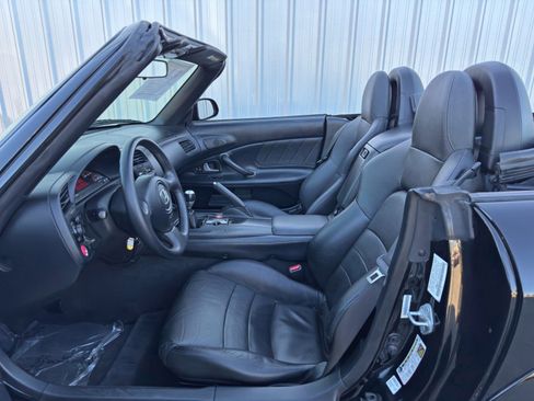 Used 2006 Honda S2000 image 16