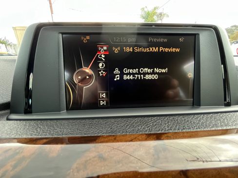 Used 2017 BMW 320i Sedan image 13