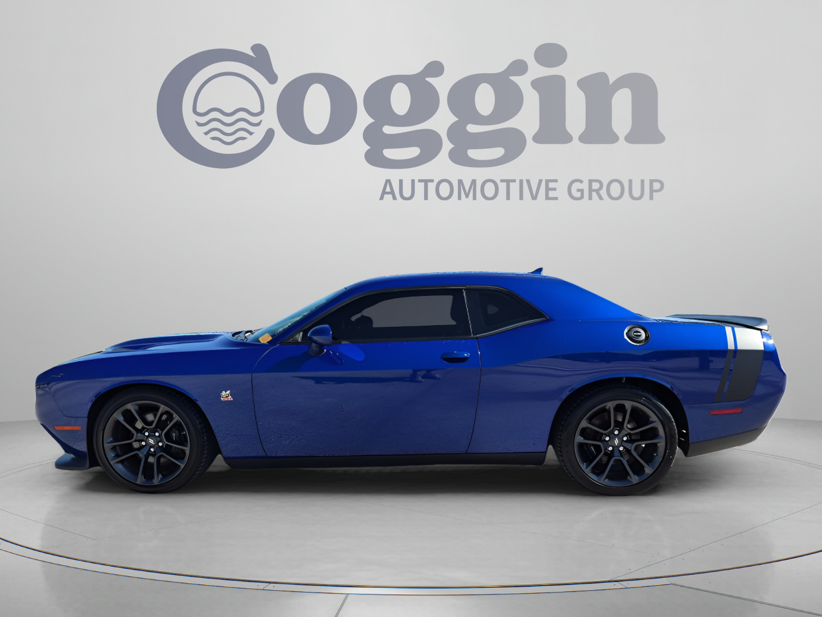 Used 2021 Dodge Challenger R/T Scat Pack w/ Scat Pack Stripe RWD image 3