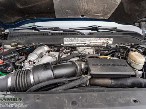 Used 2018 Chevrolet Silverado 3500 W/T image 18