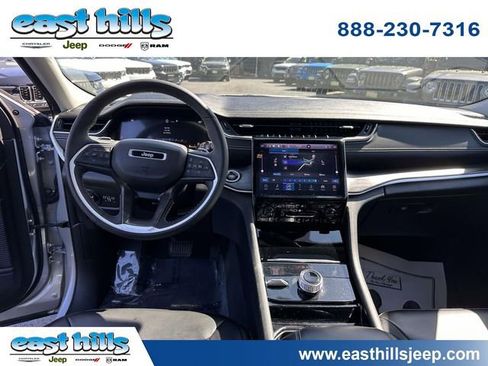Certified 2023 Jeep Grand Cherokee L Limited AWD/4WD image 21