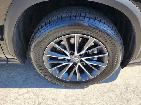 Used 2025 Lexus NX 350 NX 350 image 12