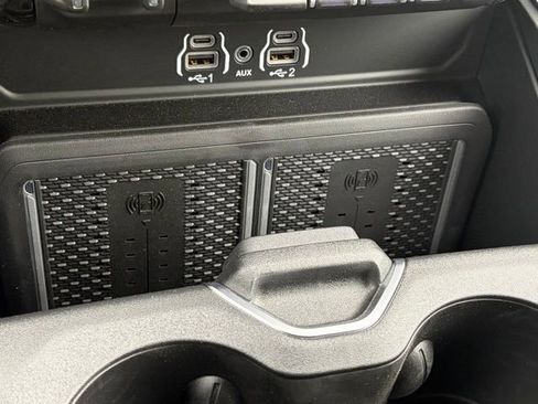 New 2026 RAM 2500 Big Horn AWD/4WD image 23