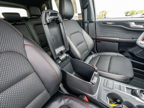 New 2026 Ford Escape ST-Line w/ Cold Weather Package FWD image 27