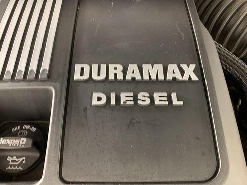 Used 2023 Chevrolet Silverado 1500 LT image 43