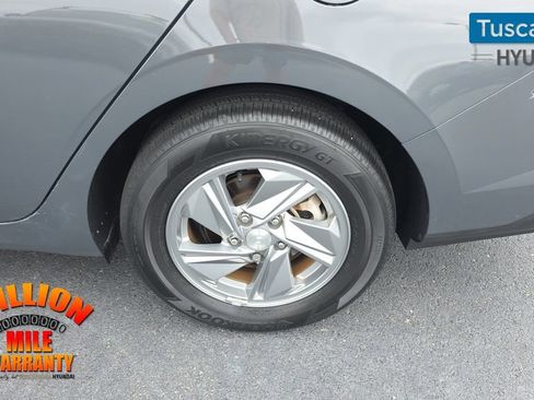 Used 2024 Hyundai Elantra SE FWD image 10