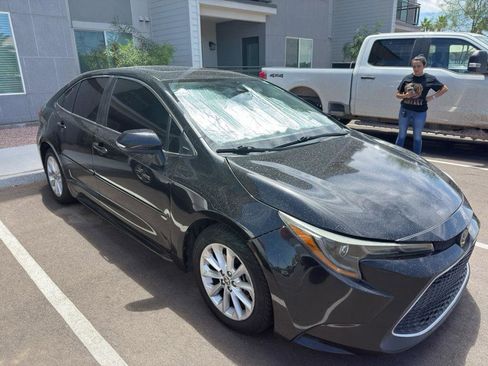Used 2020 Toyota Corolla XLE w/ Body Protection Package FWD image 2