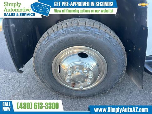 Used 2007 Chevrolet Silverado 3500 LTZ w/ EZ-Lift Tailgate Package image 31