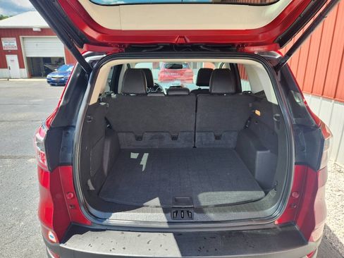 Used 2017 Ford Escape Titanium AWD/4WD image 15
