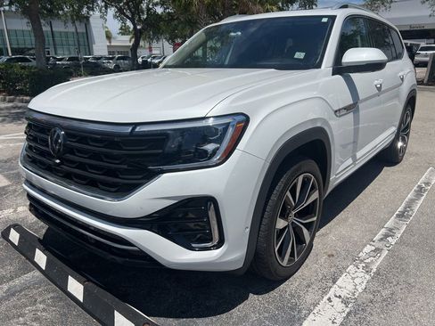 Certified 2024 Volkswagen Atlas SEL Premium R-Line AWD/4WD image 1