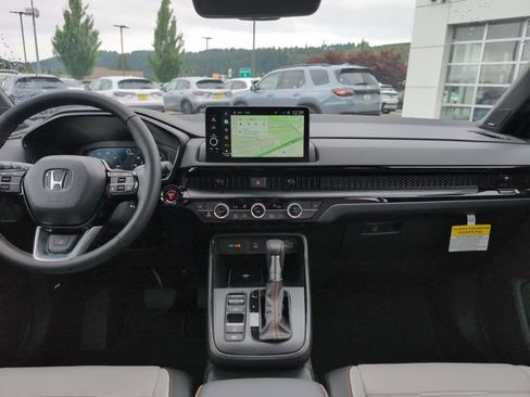 Used 2026 Honda CR-V Sport Touring image 13