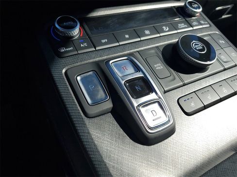 Used 2024 Hyundai Palisade Limited image 30