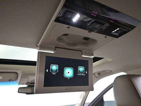 Used 2018 Chevrolet Tahoe Premier image 21