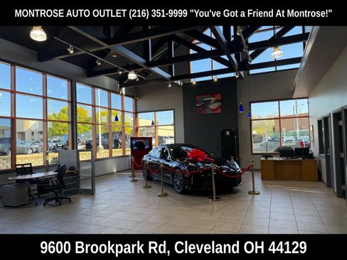 Used 2023 GMC Acadia Denali w/ Black Diamond Edition AWD/4WD image 21