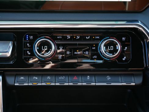 New 2026 GMC Sierra 1500 Denali Ultimate image 8