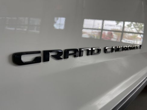 New 2025 Jeep Grand Cherokee L Altitude image 16