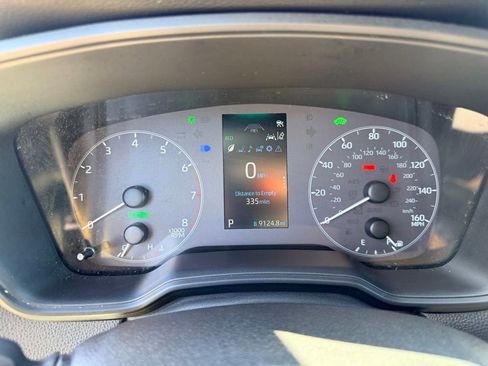 Used 2025 Toyota Corolla Cross AWD Hybrid image 14