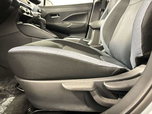 New 2025 Nissan Versa SV w/ Trunk Package image 21