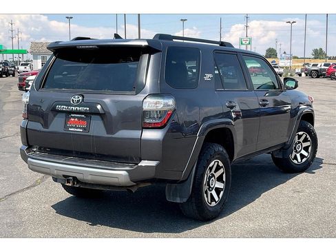 Used 2022 Toyota 4Runner TRD Off-Road image 14