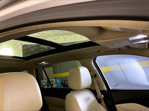 Used 2018 Buick Envision Essence image 13