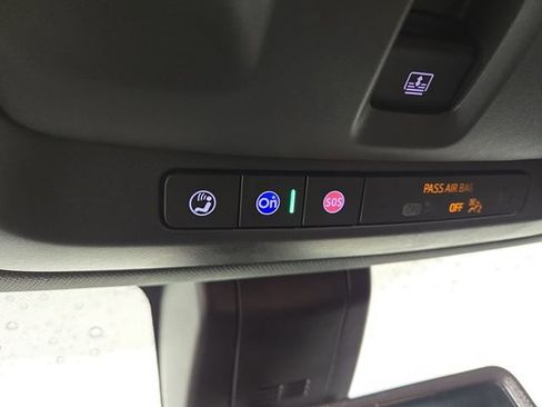 Used 2022 Chevrolet Tahoe Z71 image 27